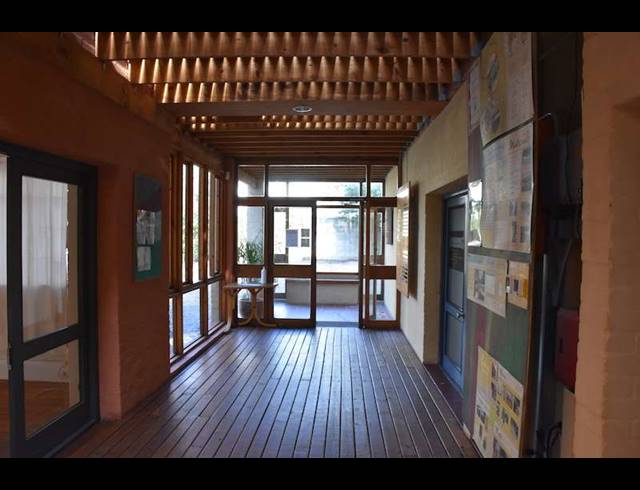 150M² OFFICE RENTED IN WESTLAKE